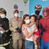 Corpo de Bombeiros de TL realiza ação “Herói da Vida Real” no Hospital Auxiliadora