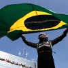 Lewis Hamilton vence o GP do Brasil de Fórmula 1 e homenageia Ayrton Senna