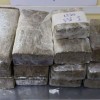 Agentes da Penitenciária de Três Lagoas apreendem 8 kg de cocaína e maconha no gramado da unidade