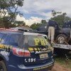 Polícia Rodoviária Federal flagra 153 kg de droga escondida por abacaxis em caminhonete guinchada em Água Clara