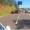 Trator cai em ribanceira durante realização de obra e condutor morre na rodovia Gabriel Melhado em Bilac