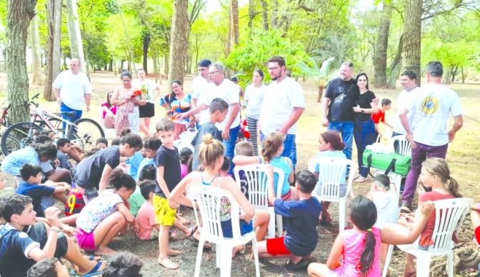 Loja Maçônica Pedreiros do Tempo de Birigui realizou festa para as crianças carentes