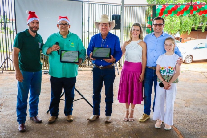 Em Três Lagoas Prefeito Angelo Guerreiro recebe homenagem pelos investimentos e criação do projeto de Equoterapia