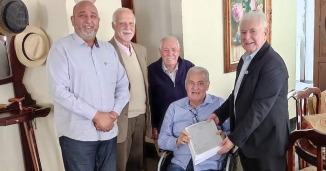 GRANDE ORIENTE DE SÃO PAULO Comitiva faz visita ao Grão-Mestre de Honra Kamel Aref Saab