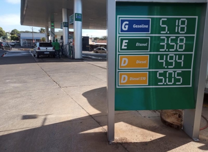 Gasolina e etanol estão mais baratos em Penápolis