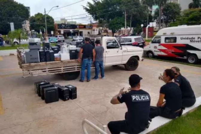 Polícia Civil de Birigui estoura esquema de desvio de móveis de empresa da cidade