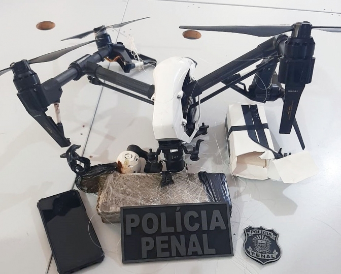 Avaliado em R$ 15 mil, drone que transportava ilícitos é abatido por policiais penais na Penitenciária de Três Lagoas