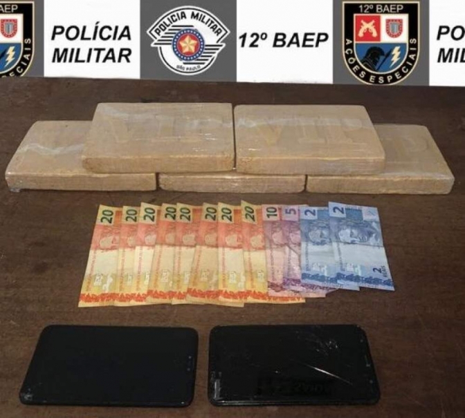 12º BAEP prendeu morador de São Paulo com 5 kg de cocaína, alvo de combate ao crime Rodoviária de Birigui