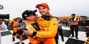 Christian Lundgaard sai da última posição para vencer em Road America na fórmula Indy