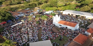 A fé que atravessa gerações reúne multidão na 84ª procissão do Bom Jesus da Lapa em Andradina 