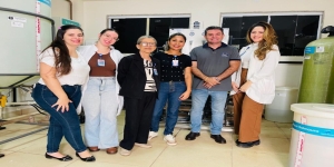 Farmacêuticos do Hospital Auxiliadora de Três Lagoas participam de treinamento sobre controle de qualidade da água para hemodiálise