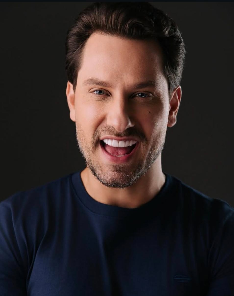 Ex-BBB Eliéser Ambrósio estará no Shopping Três Lagoas para grande evento de moda neste sábado