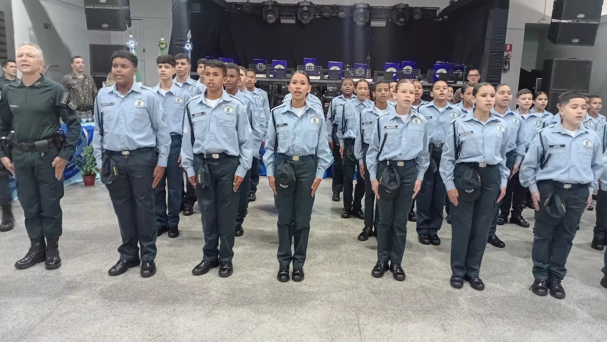 Patrulha Mirim da PM de Três Lagoas realiza formatura de graduação com 60 crianças e adolescentes