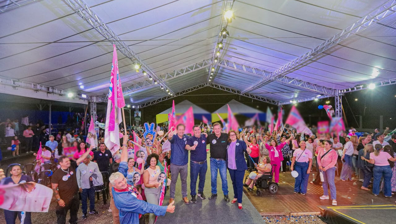 Dr. Victor Rocha e Eduardo Rocha encerram campanha com ato que reúne 2,5 mil pessoas em Campo Grande