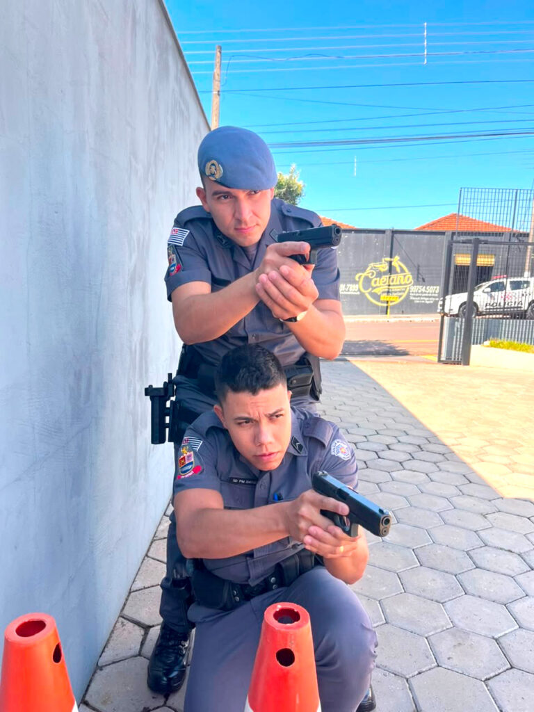 Polícia Militar promove treinamento de técnicas de patrulhamento em locais de alto risco em Guaraçaí