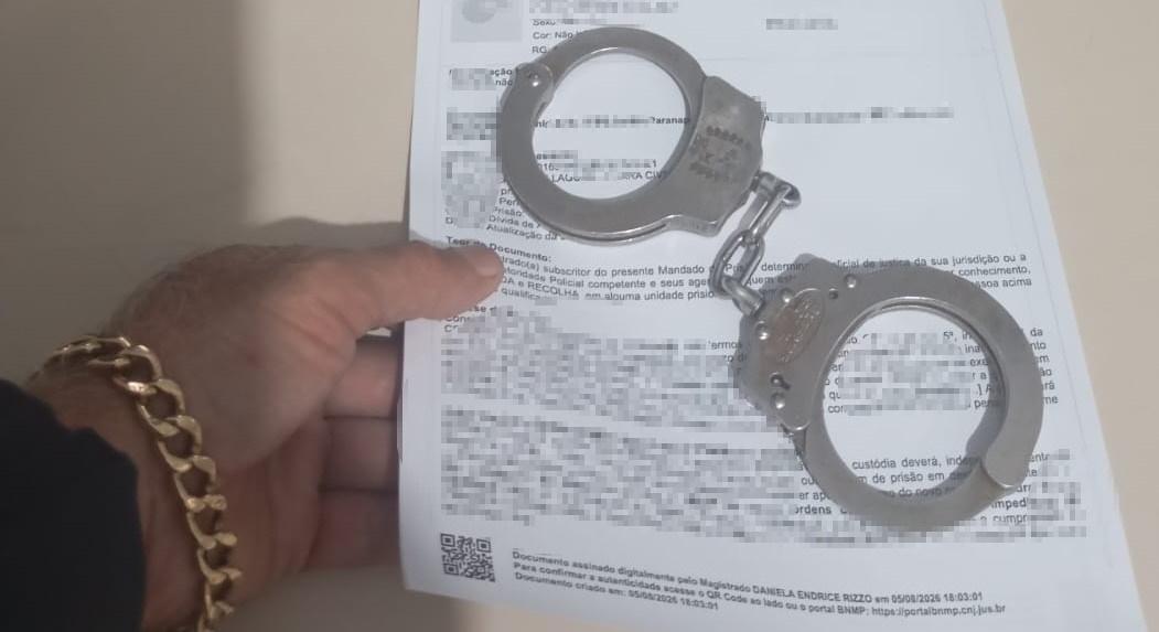 ACHOU QUE AMEAÇA “NÃO DAVA EM NADA”, MAS DEU CADEIA: Homem é preso pelo sargento J. Corrêa e cabo Pereira em Três Lagoas