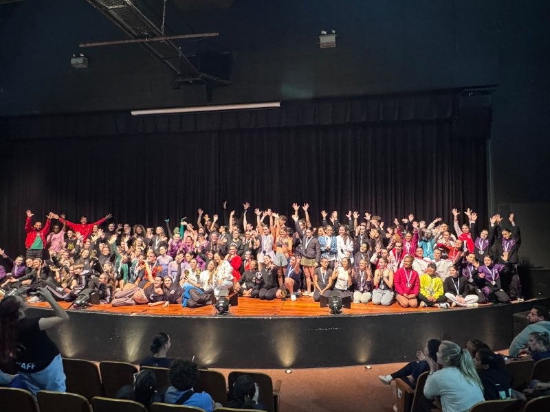 Atletas de Andradina conquistam pódio em grande festival de artes aéreas
