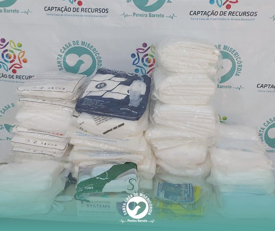 Santa Casa de Pereira Barreto recebe doação anônima de máscaras, macacões e aventais descartáveis 