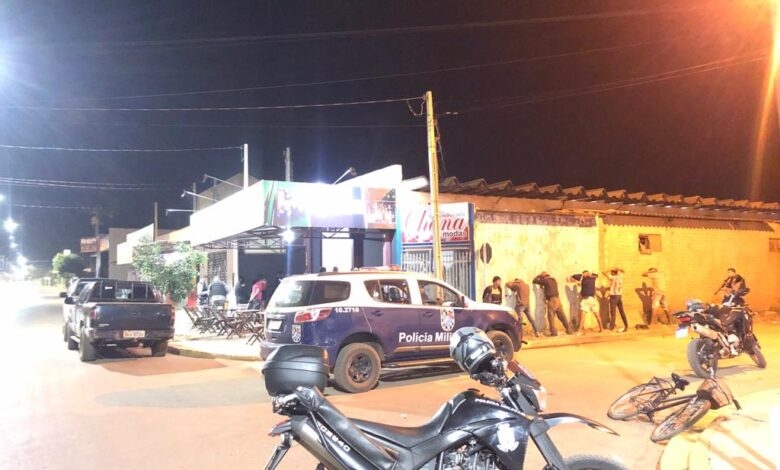 Força Tática e Getam prenderam homem por corrupção de menor e tráfico de drogas na avenida Clodoaldo Garcia em Três Lagoas