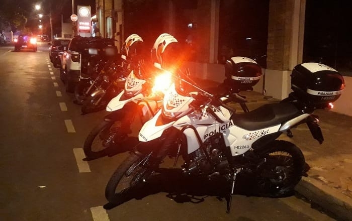 POLÍCIA MILITAR DE PENÁPOLIS FISCALIZA MOTOS COM ESCAPAMENTOS ADULTERADOS