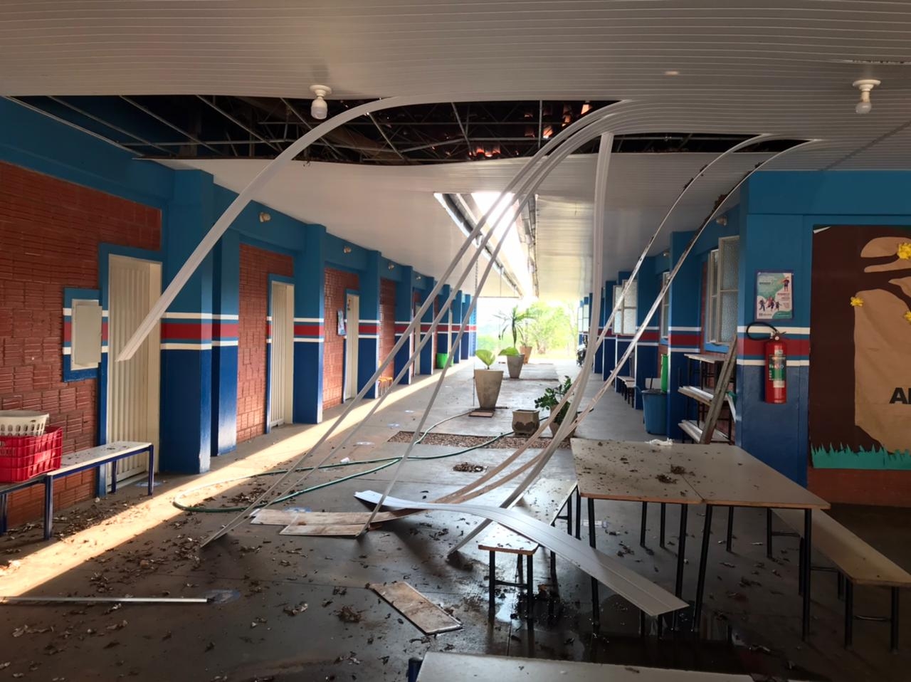 Em Três Lagoas forte chuva suspende aulas da Escola Municipal do Distrito de Garcias