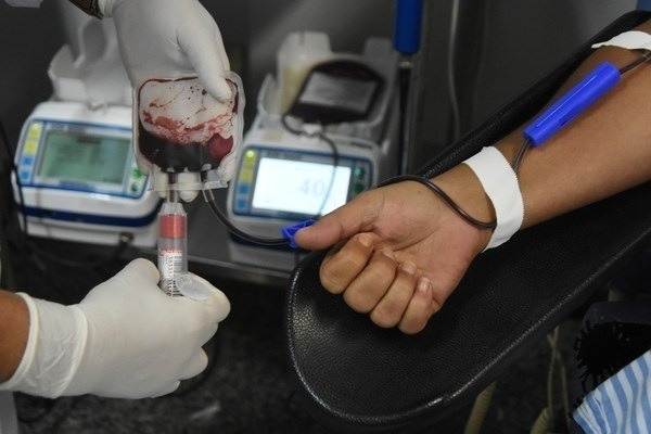 Doação de sangue aumenta e Santa Casa de Araçatuba retoma as cirurgias eletivas