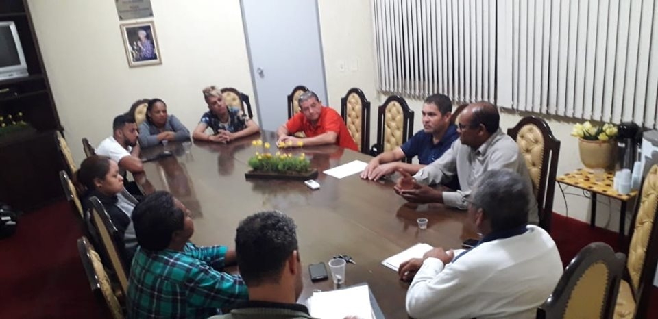 O BATALHÃO DO CPI-10 TRANSFORMOU-SE, POR UM DIA, NO QUARTEL GENERAL DOS ESCOTEIROS, EM ARAÇATUBA