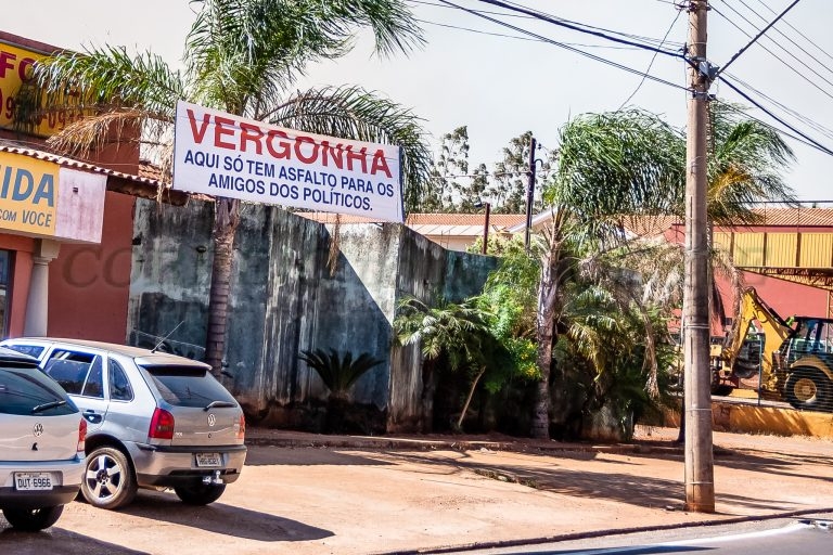 Homem é perseguido por 30 policiais militares e acaba preso em Andradina