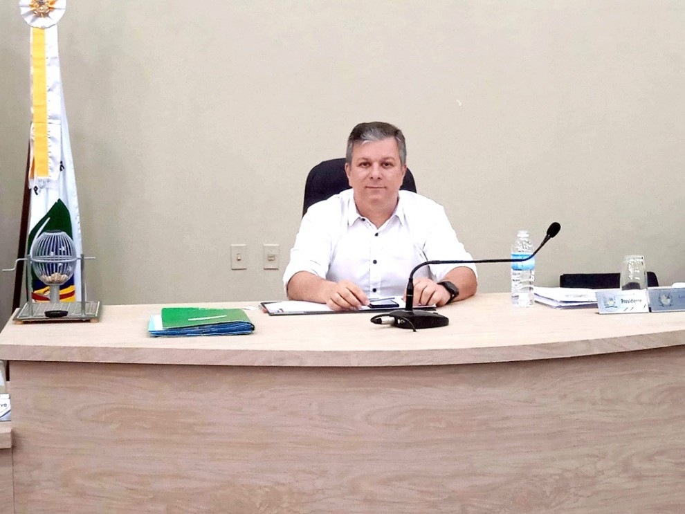 Presidente da Câmara de Andradina solicita campanha de orientação e placas nas travessias da linha férrea