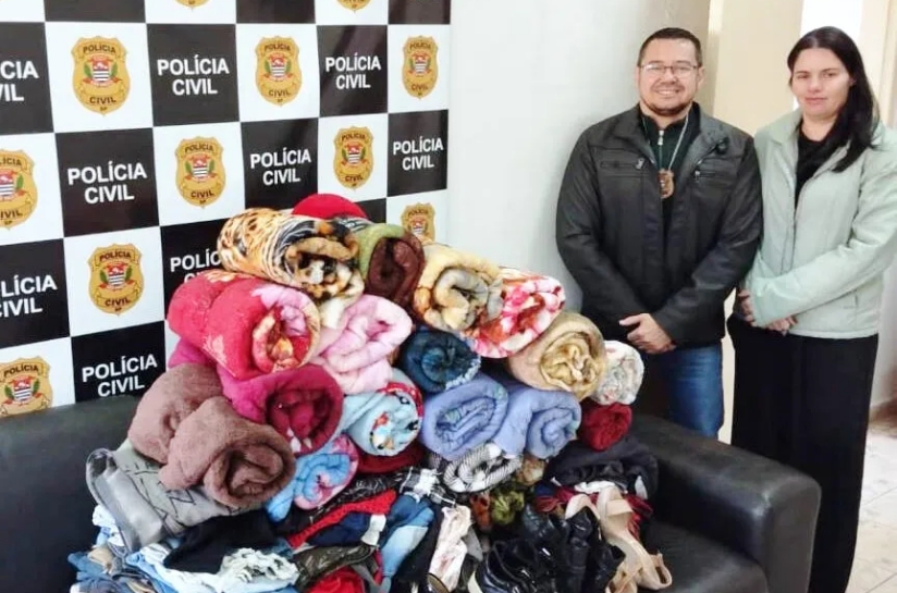 Polícia Civil de Pacaembu realiza entrega de doações da Campanha do Agasalho 2025