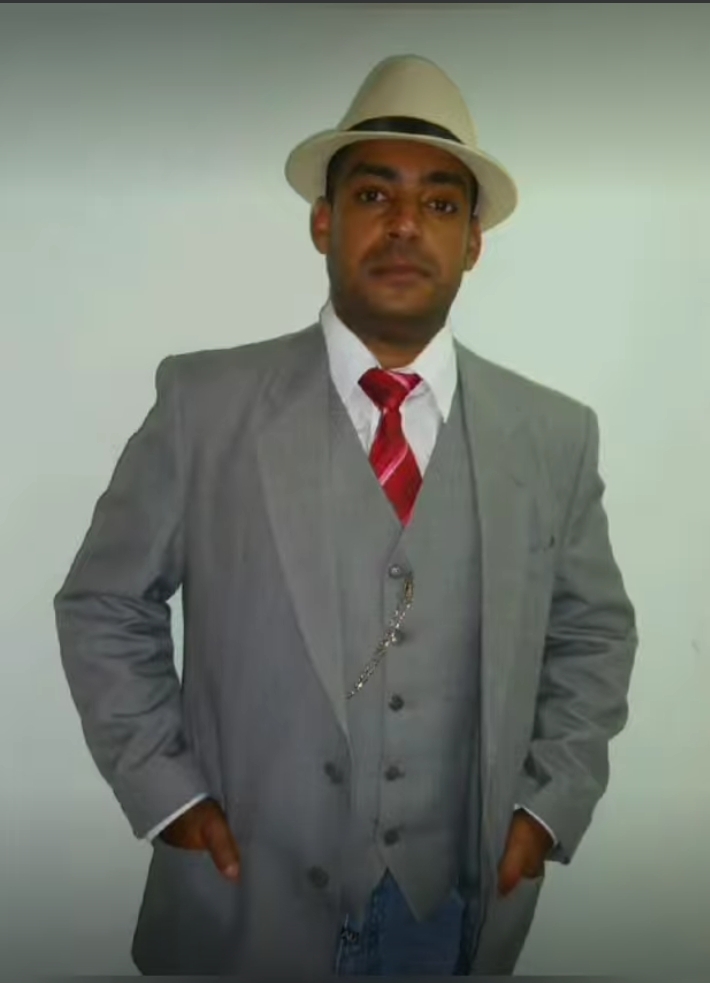 Professor de 35 anos morre em hospital de Castilho esperando vaga de UTI