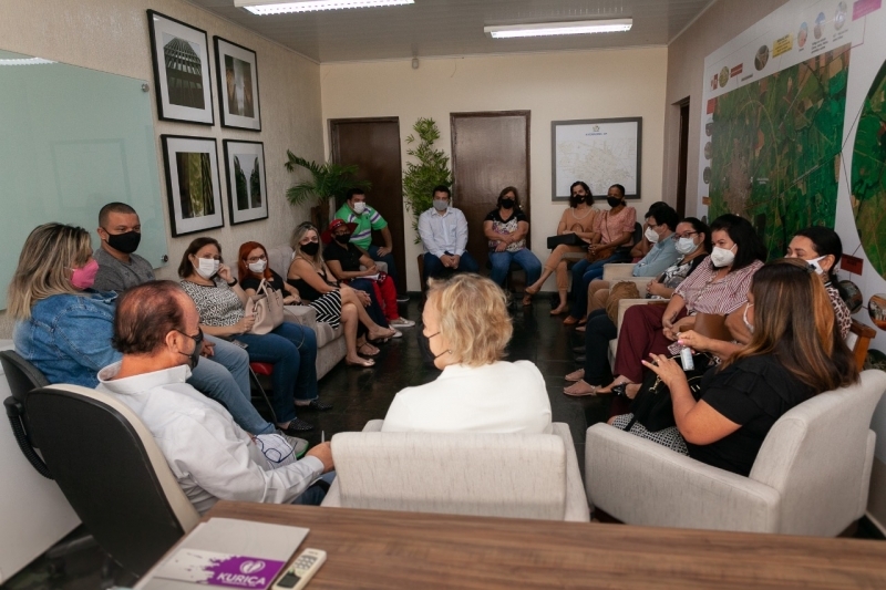 Prefeito dá posse ao novo Conselho Municipal de Educação de Andradina
