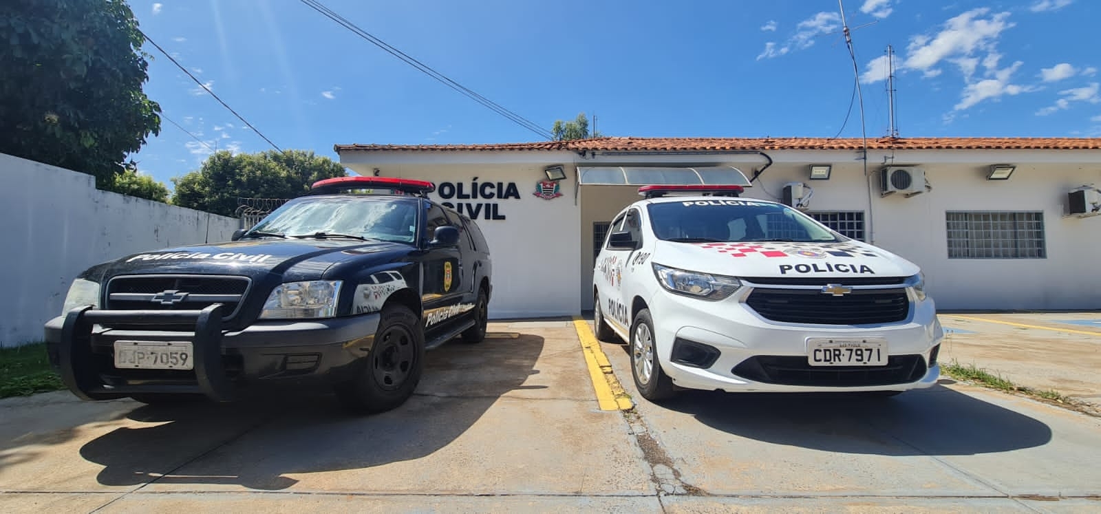 Polícia Civil e Militar derruba ponto de tráfico no Lambari em Valparaíso