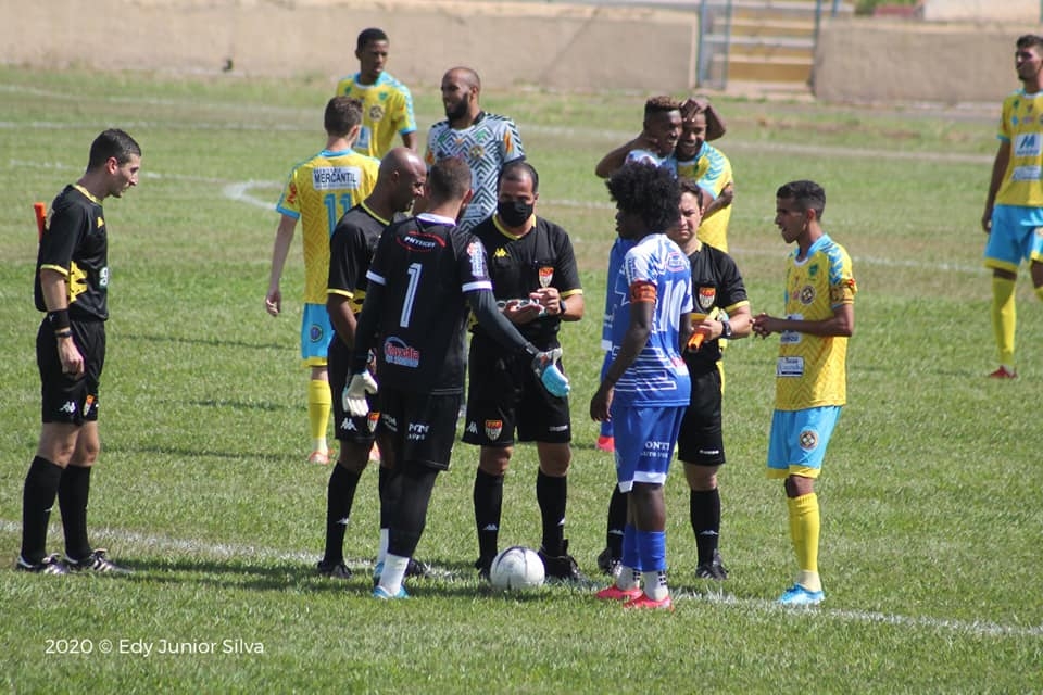 COM FUTEBOL ENVOLVENTE NO SEGUNDO TEMPO ANDRADINA VENCE O ARAÇATUBA E SEGUE VIVO EM BUSCA DA CLASSIFICAÇÃO