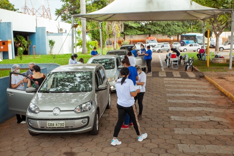 Andradina promove doação voluntária de alimentos durante vacinação da Covid-19