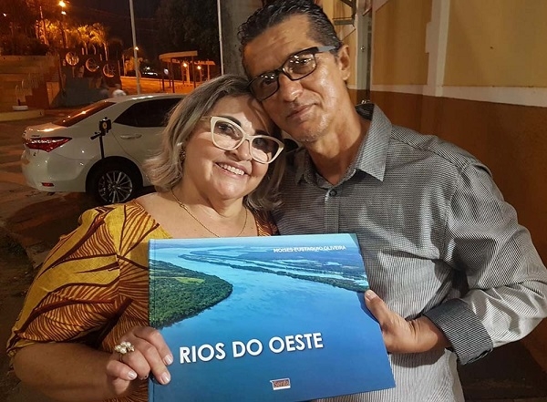 Verdadeira obra de arte, lançamento do livro Rios do Oeste foi sucesso absoluto em Andradina