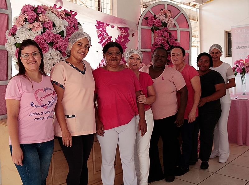 Santa Casa de Andradina realiza café da manhã de encerramento do Outubro Rosa