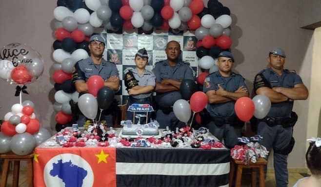 EM NOVA INDEPENDÊNCIA  ANIVERSÁRIO EM FAMÍLIA