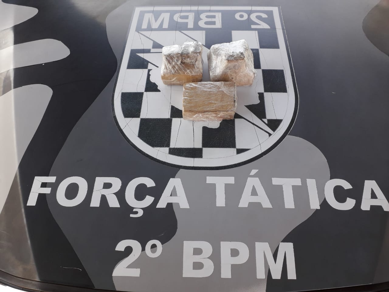 Polícia Militar prende indivíduo ao arremessar Drogas em Presídio de Três Lagoas