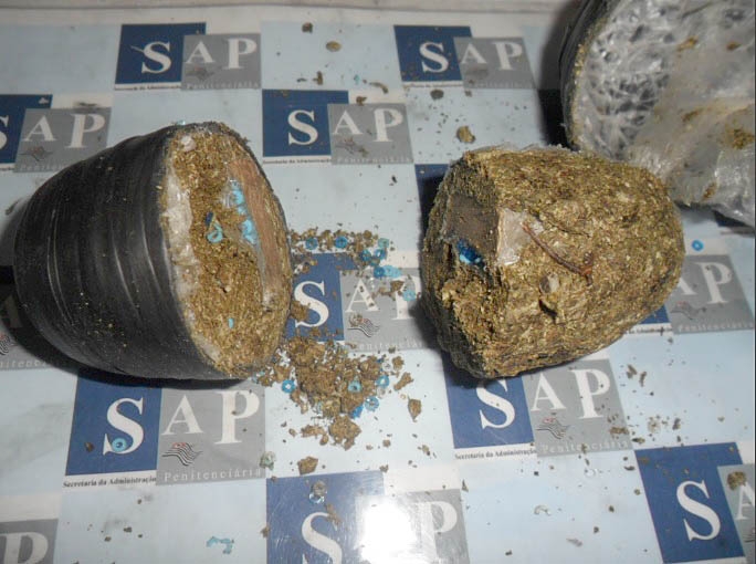 Agentes da Penitenciária 1 de Lavínia apreendem maconha com visitante