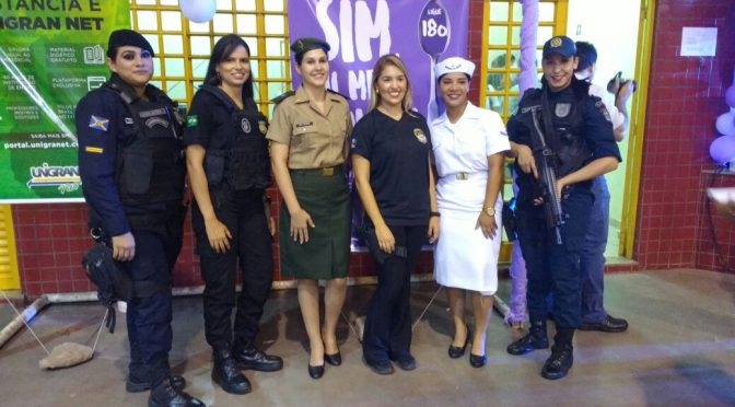 Agentes da Penitenciária 2 de Lavínia apreendem aparelho celular com visita