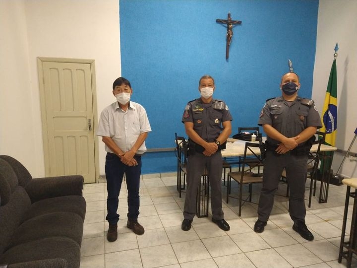 PREFEITO DE LAVÍNIA RECEBEU VISITA DA POLÍCIA MILITAR