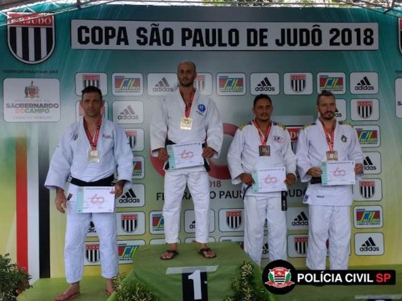 Mundo pede reinvenção a toda hora, afirma Skaf em Santos