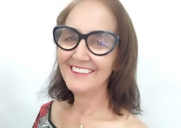 TRÊS LAGOAS CHORA MORTE DA PROFESSORA VANIA APARECIDA MARQUES SOBRINHO