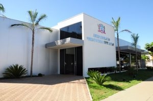 Projetos polêmicos são votados por duas semanas às “escuras” e vereadores de Três Lagoas aprovam multa para cidadão
