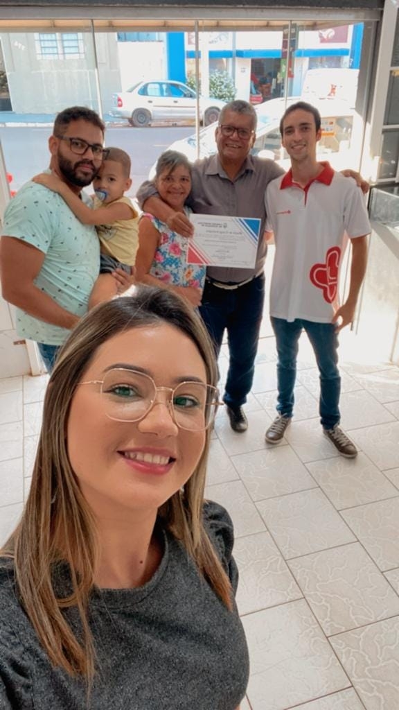 Câmara de Guaraçaí concede monção de congratulações ao poeta andradinense Sebastião Oliveira