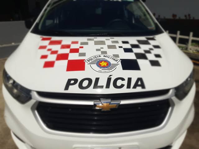 Polícia Militar de Araçatuba prende homem de 29 anos por roubo e mulher de 39 por receptação no Alvorada