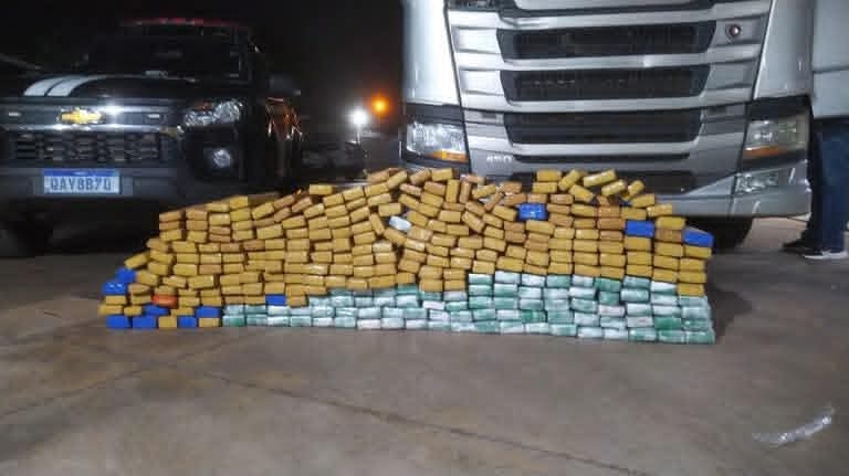 Força Integrada de Combate ao Crime Organizado de MS apreende carreta carregada com drogas em Três Lagoas