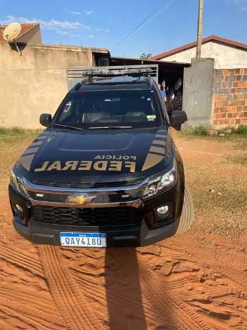 Polícia Federal faz buscas em casa de onde saía drone com drogas para presídio em Três Lagoas