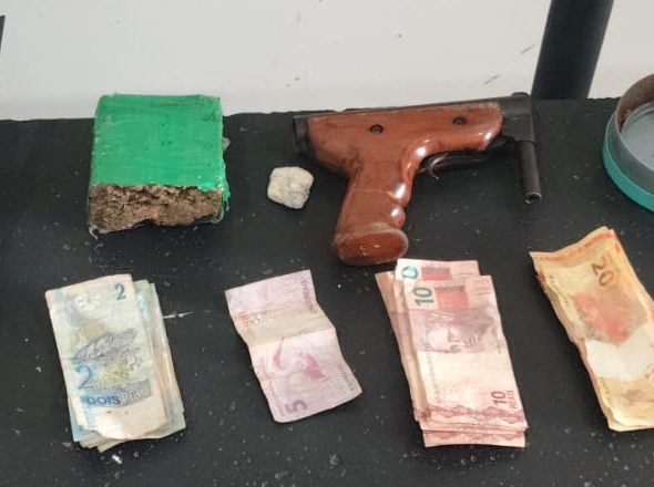 Polícia Militar em Três Lagoas apreende arma de fogo artesanal e prende autores de tráfico de drogas